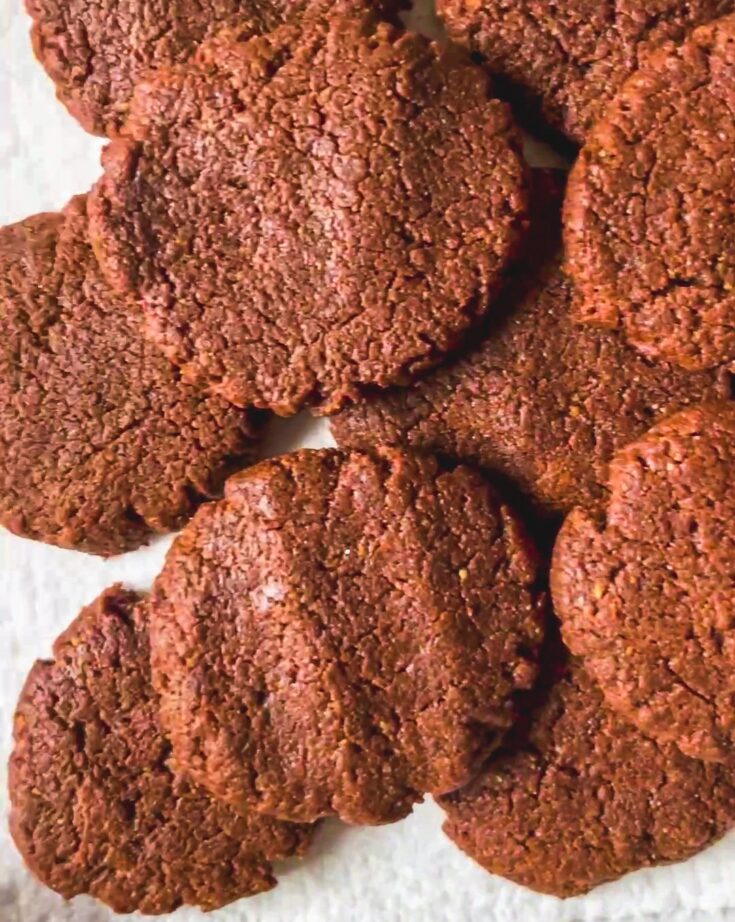 3-Ingredient-Keto-Chocolate-Cookies