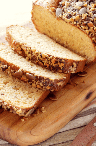 almond-flour-bread-loaf