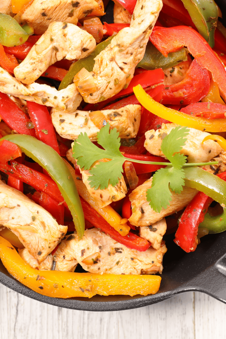 17 Quick & Easy Keto Chicken Casserole Recipes