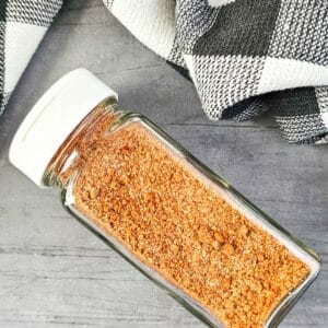 keto burger seasoning mix in a spice jar