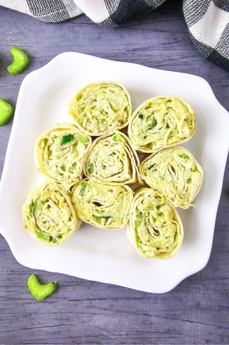 Low-Carb-Chicken-Avocado-Pinwheels-Featured