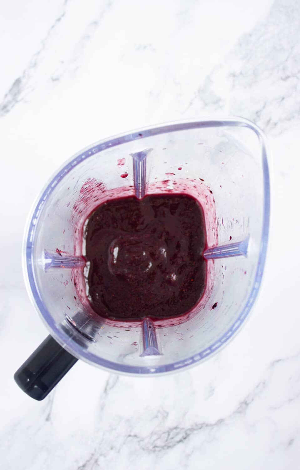 blender blueberry layer