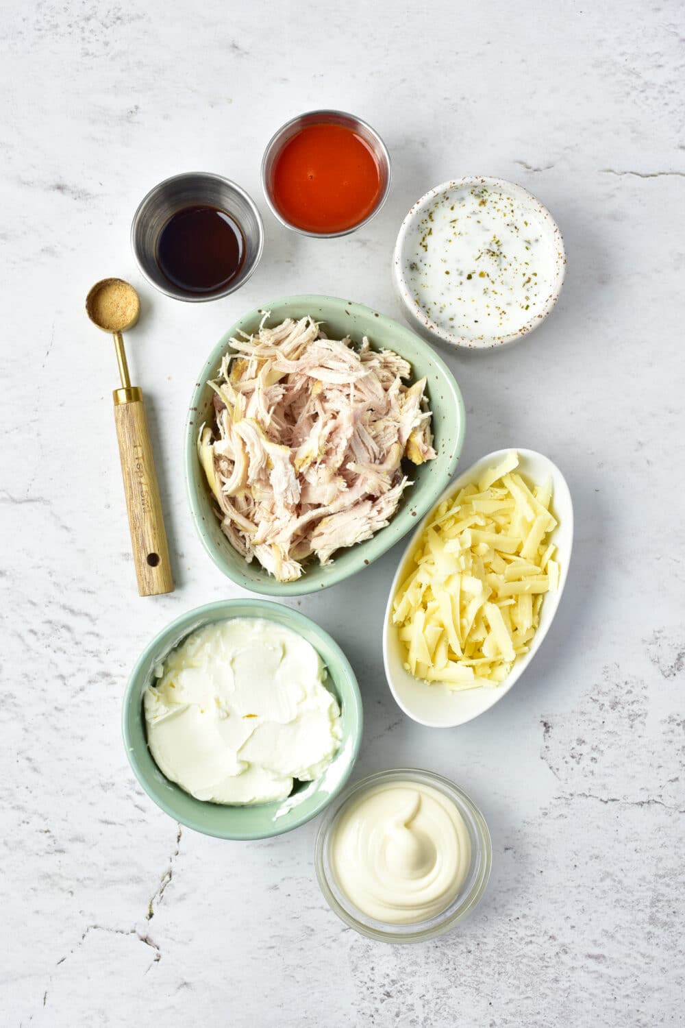 ingredients for Easy Buffalo Turkey Dip